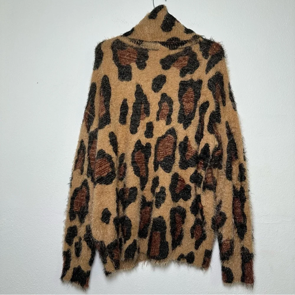 Show Me Your MuMu Women’s Fatima Turtleneck Sweater Cheetah Fever Knit Size XS - Picture 4 of 16